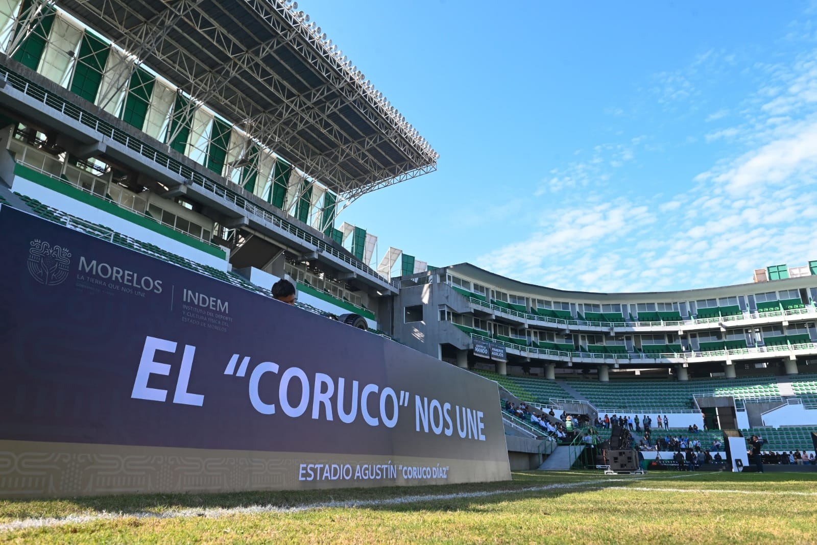 Presentación del Atlante en el Coruco Díaz. 