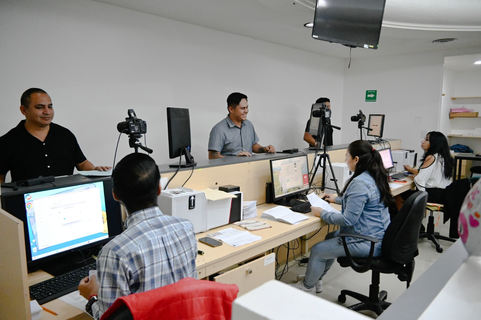 Oficinas centrales de Movilidad y Transporte operan con normalidad