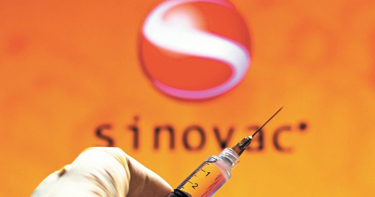 OMS: vacuna Sinovac es eficaz pero faltan datos sobre riesgo de efectos  adversos graves | El Economista