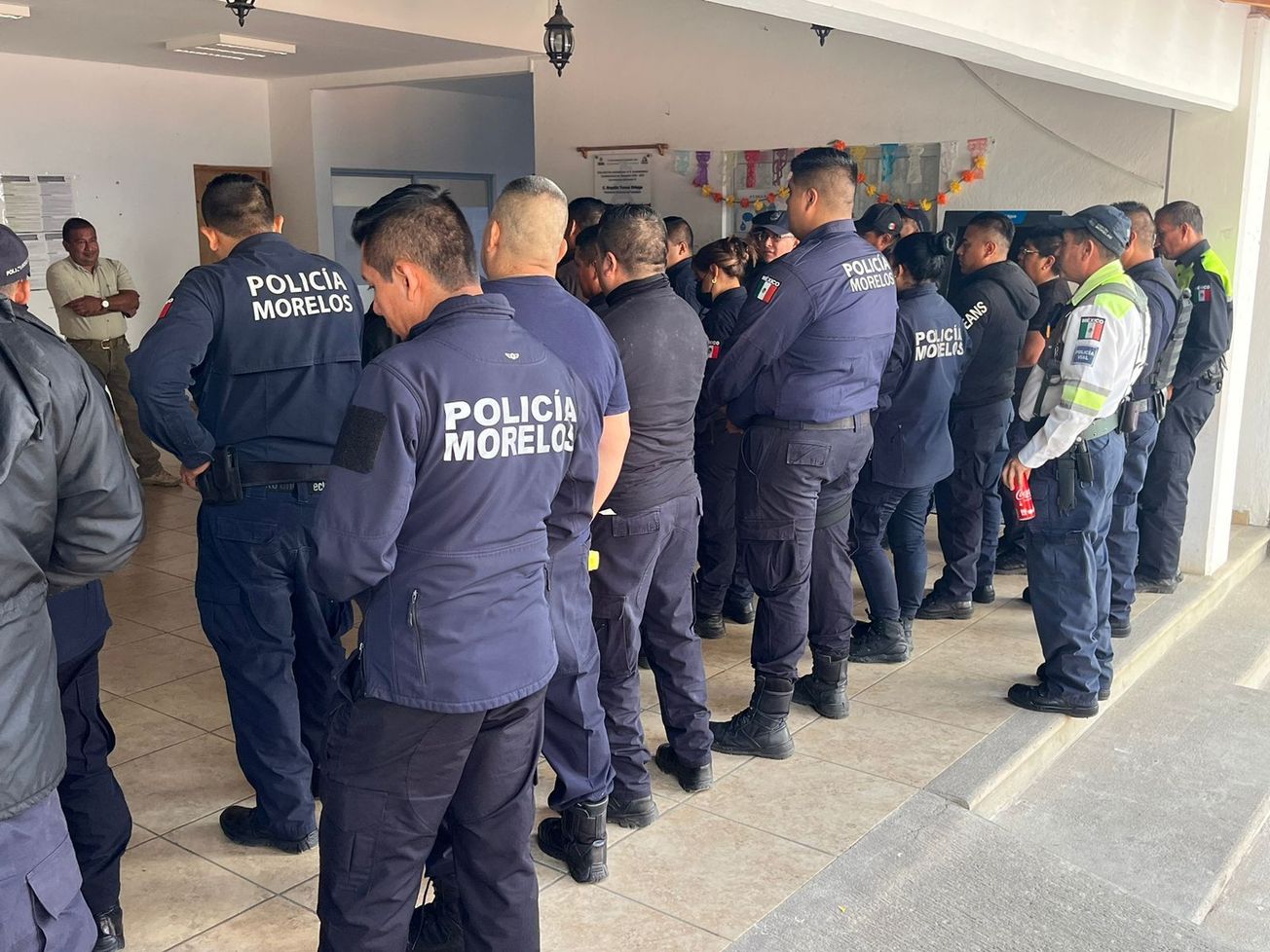 Policías paran labores en Tepoztlán porque el alcalde no les ha cumplido