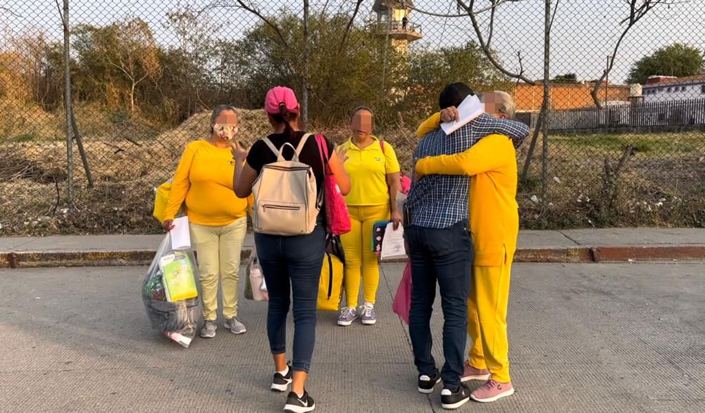 3 mujeres obtienen su libertad anticipada