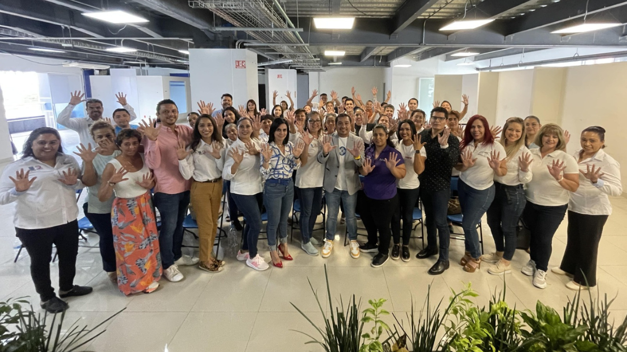 mujeres y hombres de 10