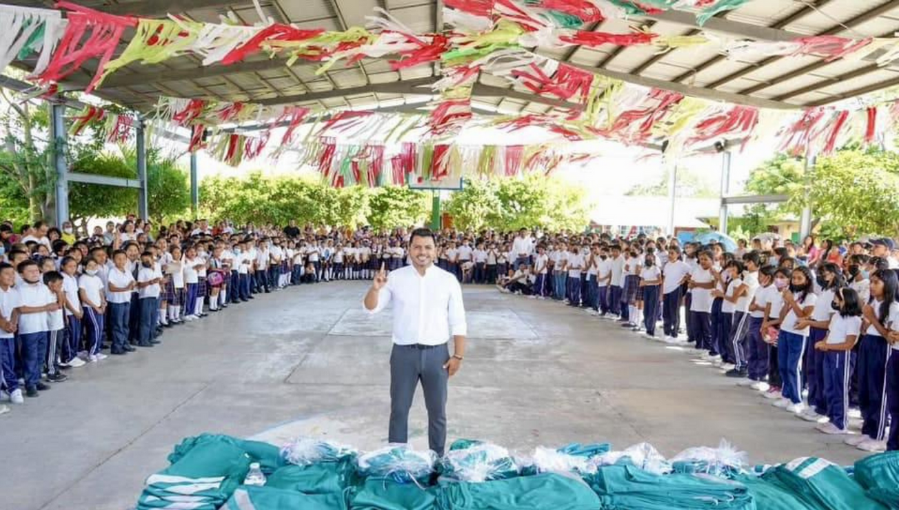 chalo flores xochitepec