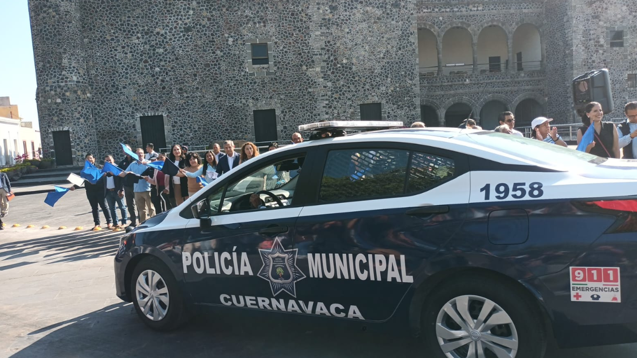 ayuntamiento cuernavaca entrega unidades a seprac