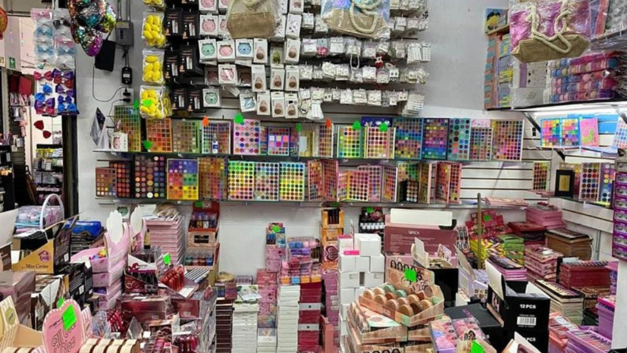 SDEyT: Regulación de tiendas chinas corresponde a municipios