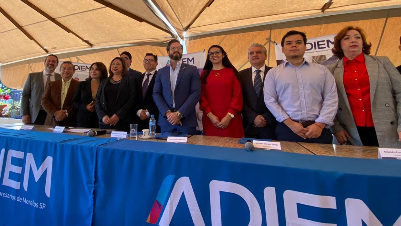 Concluye Javier Porras titularidad en ADIEM