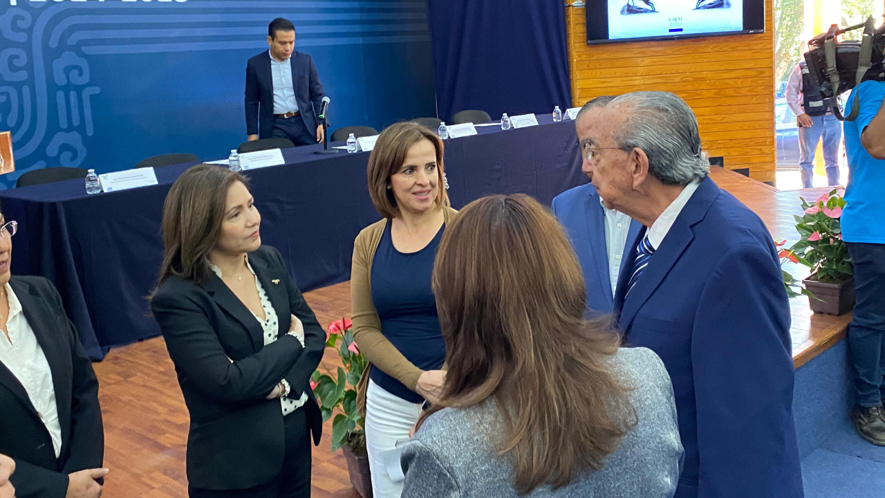 trabajo en equipo por las futuras generaciones