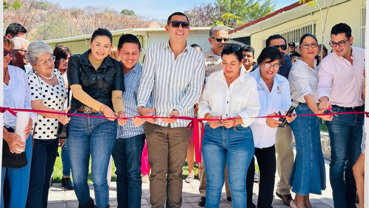 Juan Ángel Flores inaugura refugio de adultos mayores en Jojutla