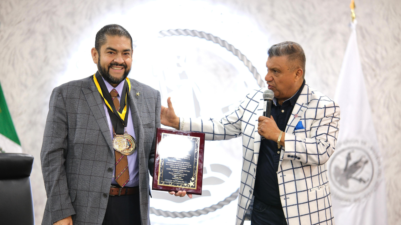 Recibe Luis Jorge Gamboa Olea, presidente del H. TSJ presea "Máximo Orgullo Hispano"