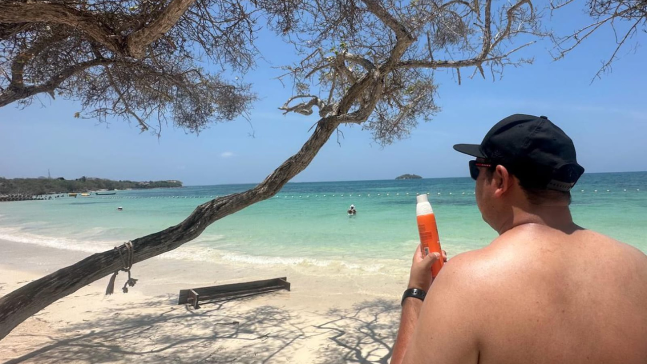 IMSS recomienda cuidar la piel de la radiación solar en estas vacaciones