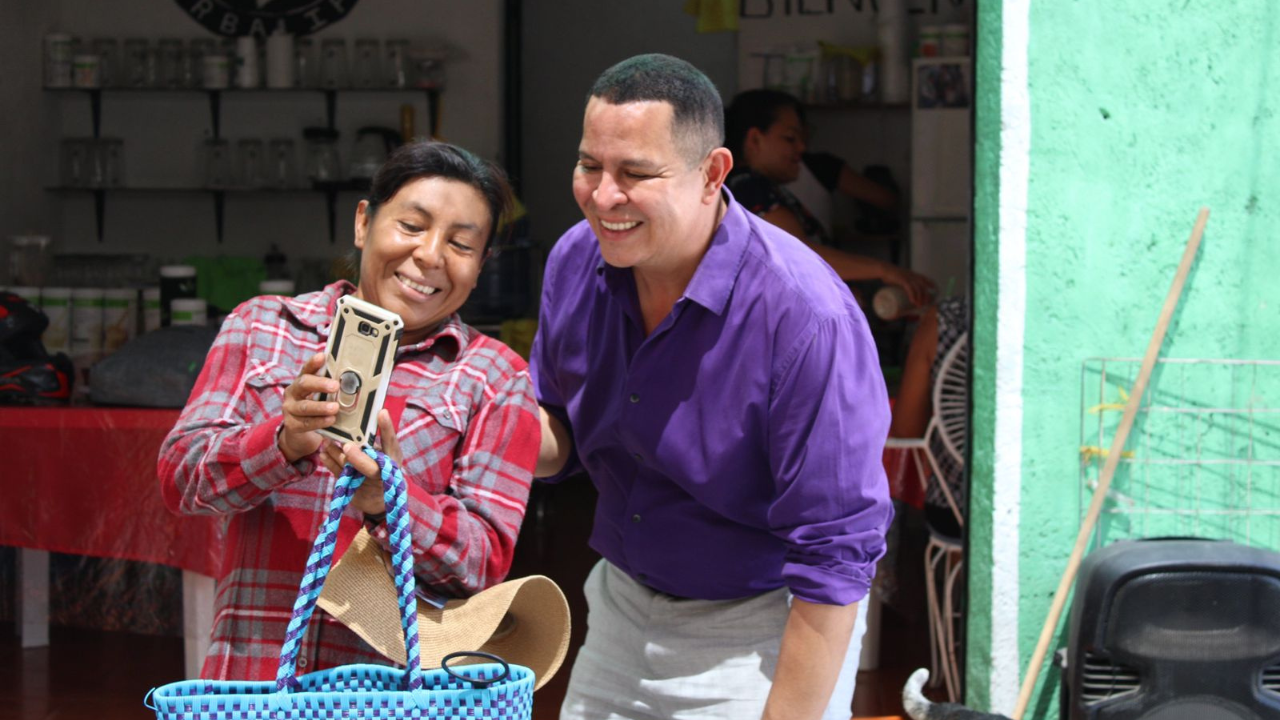 Urge Juan Ángel Flores a que los derechos de las mujeres pasen del discurso a los hechos