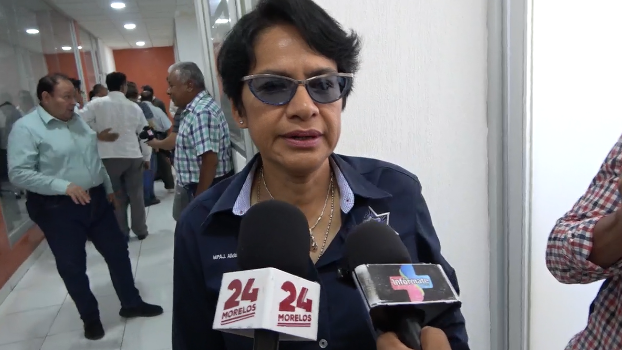 Taxistas buscan espacios seguros: Vázquez Luna