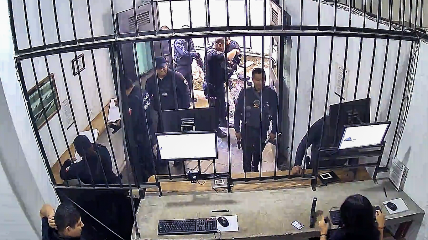 SEPRAC aclara suceso infundado durante entrega de armas de cargo