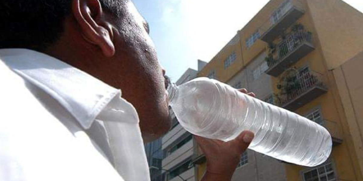 La deshidratación es una de las enfermedades asociadas a las altas temperaturas.