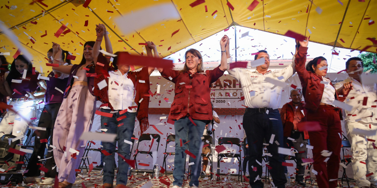 Margarita González Saravia, recibió el respaldo de Tetela del Volcán.