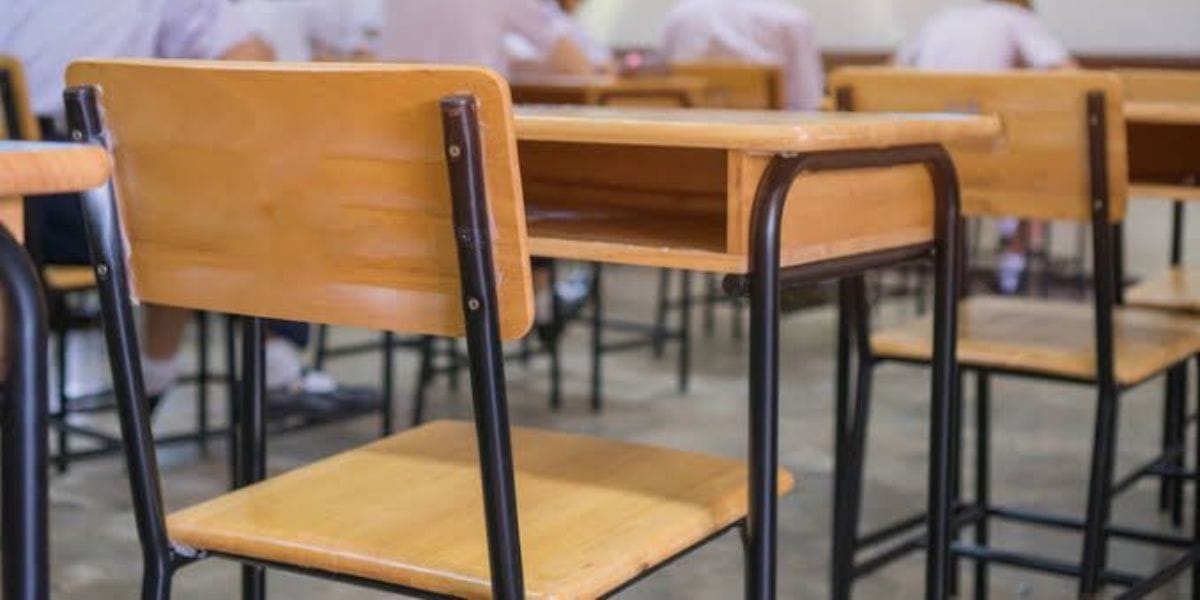 De 16 años, los jóvenes que más desertan del COBAEM