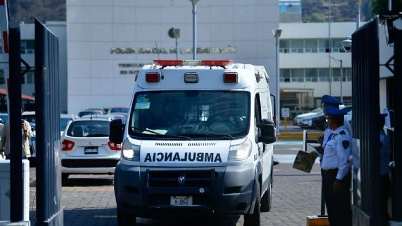Murillo Karam ya se encuentra esta tarde en su casa de Lomas de Chapultepec
