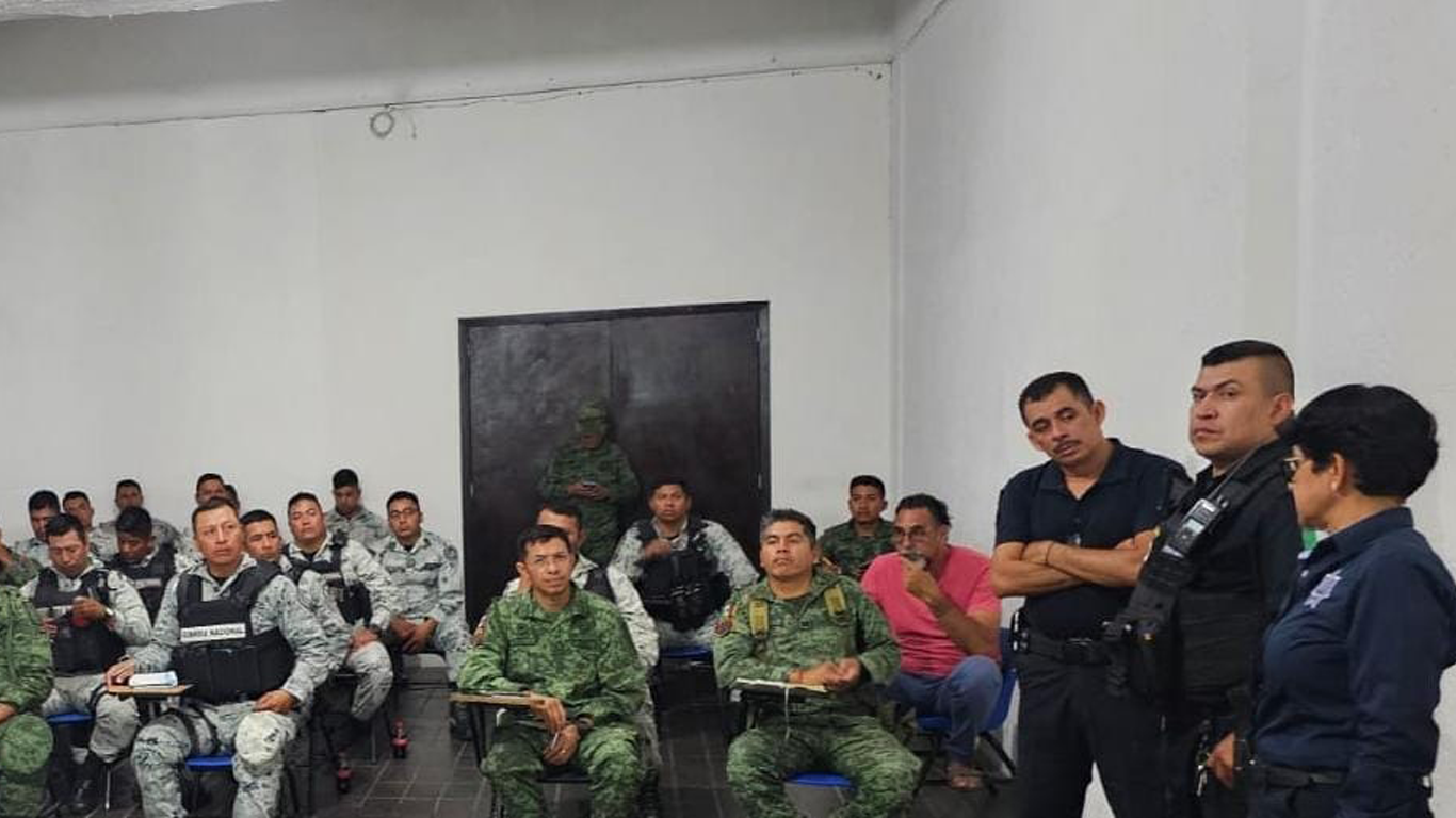 Sedena y Guardia Nacional se reúnen con mandos operativos de la policía de Cuernavaca