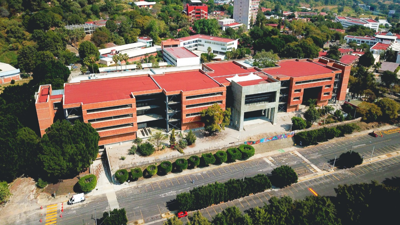 Se mantendrá oferta educativa en UAEM