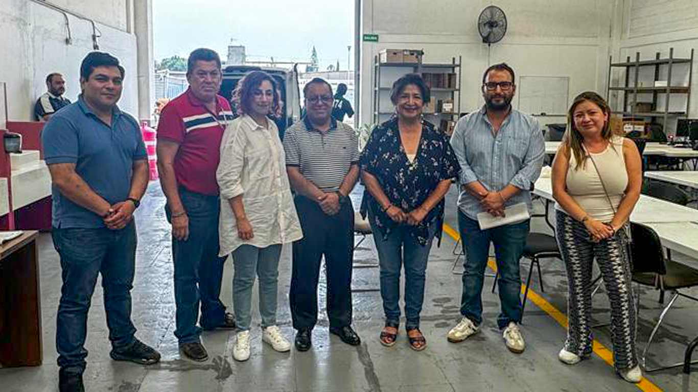 IMPEPAC entrega papelería electoral al INE para el voto de morelenses en el extranjero