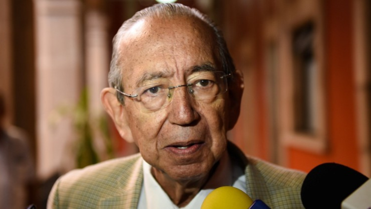 luis arturo cornejo alatorre secretario de educacion en morelos