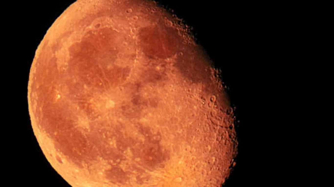 La NASA Captura Imágenes de Marte Iluminado por una Llamarada Solar