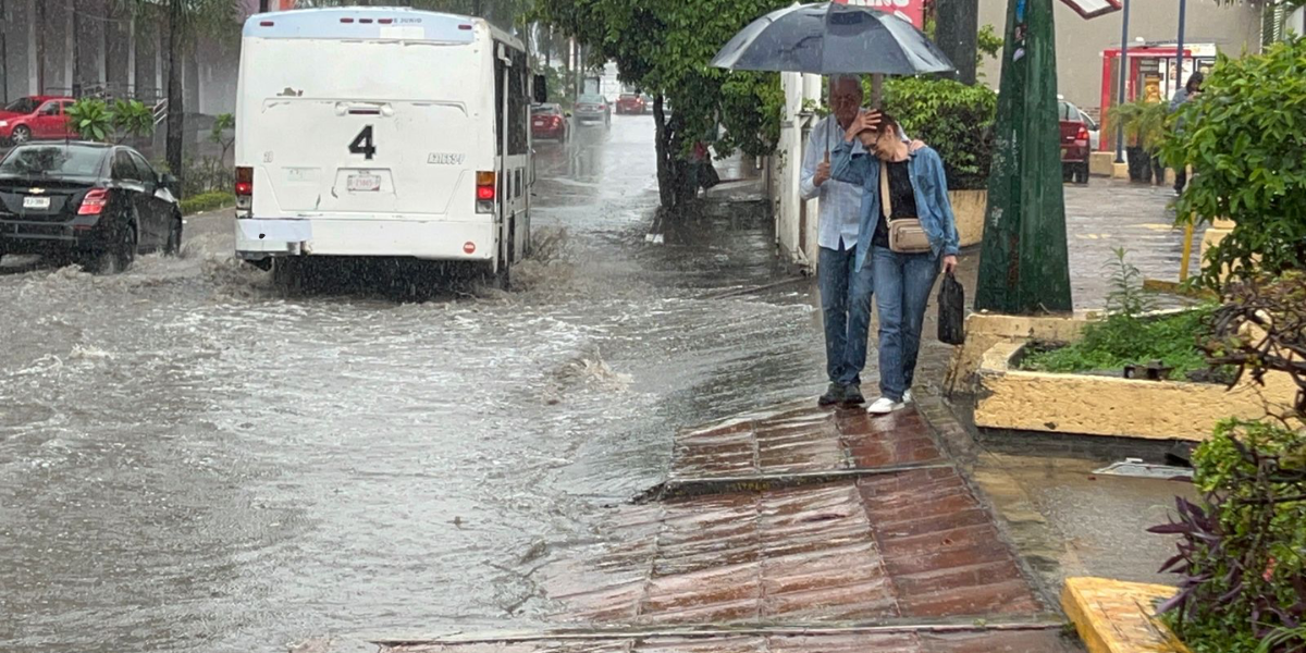 Las gotas de lluvia alcanzan una velocidad superior a los 30 km/h.