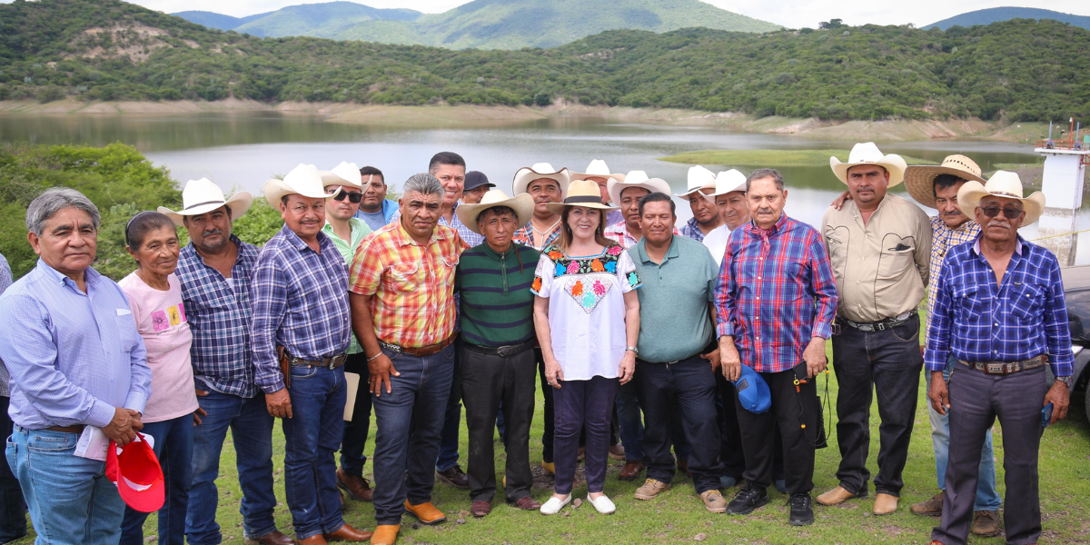 La gobernadora electa estuvo en el municipio de Axochiapan.
