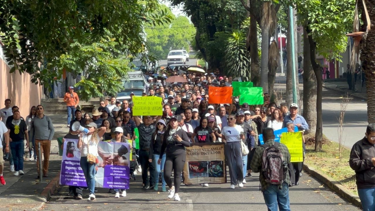 Continúan manifestaciones de trabajadores del Poder Judicial en Cuernavaca