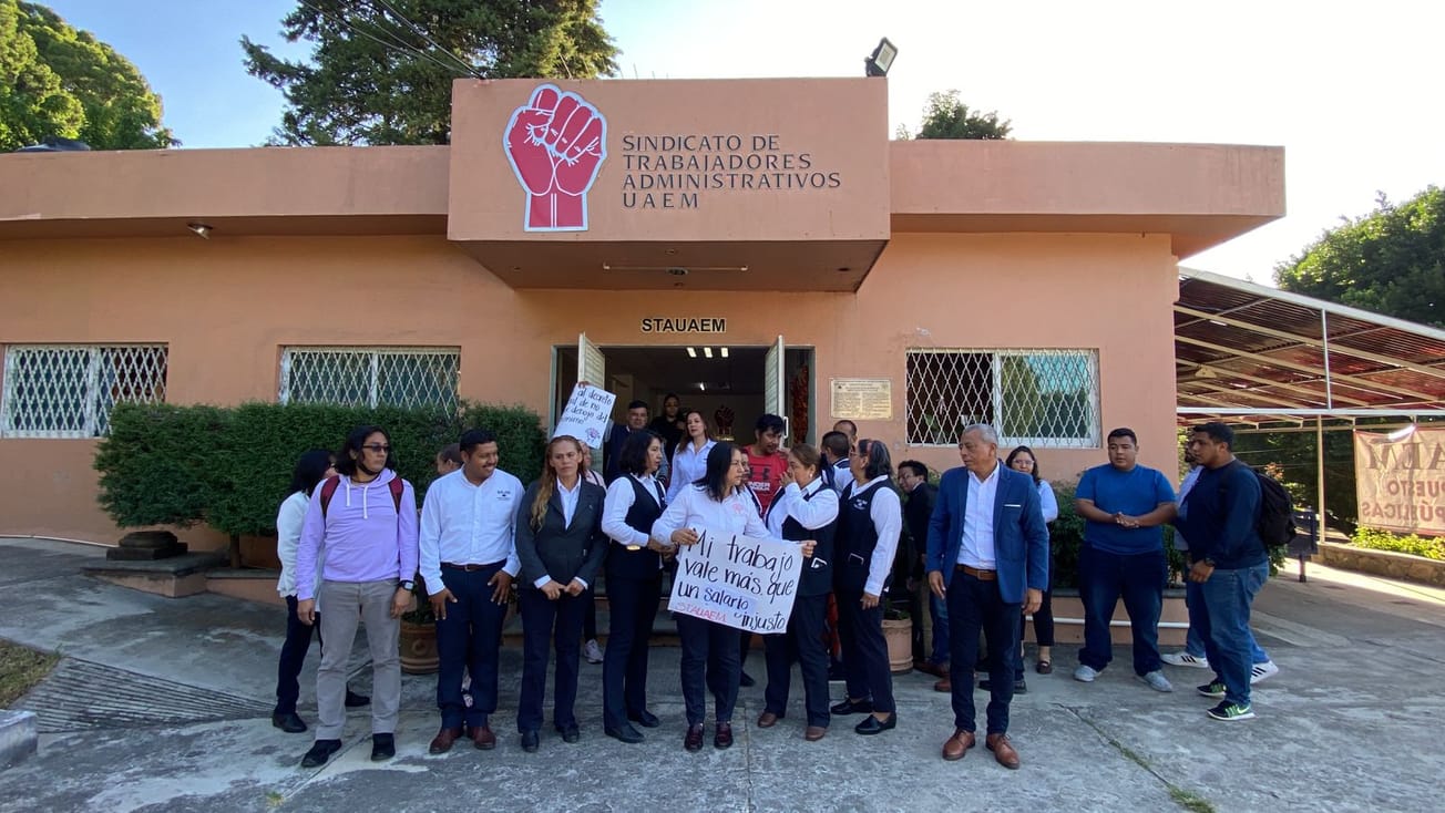 Trabajadores UAEM huelga 