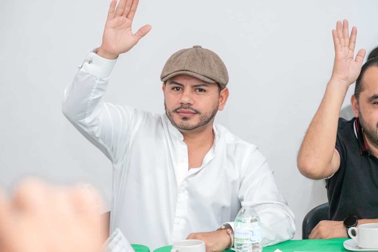 Alcalde de Xochitepec participa en sesión del IDEFOMM