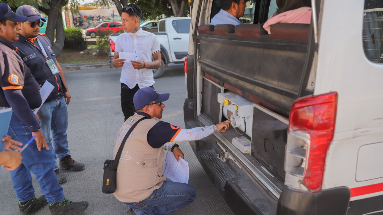 Supervisa Gobierno Estatal vehículos que transportan gas para garantizar cumplimiento de la ley