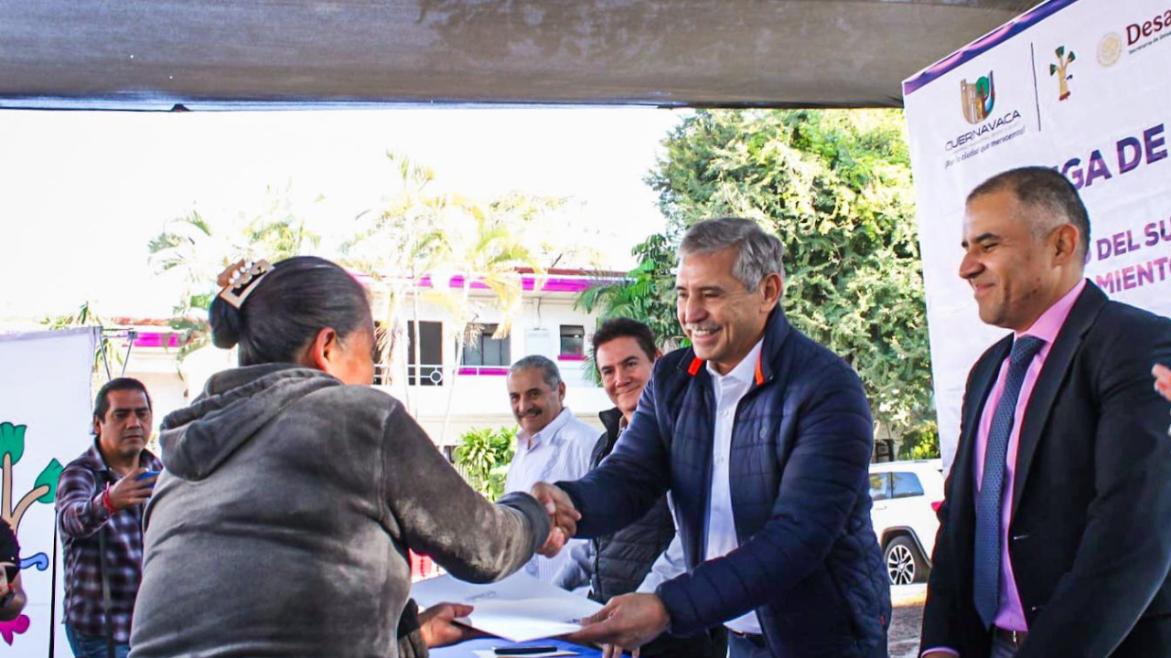 José Luis Urióstegui. 