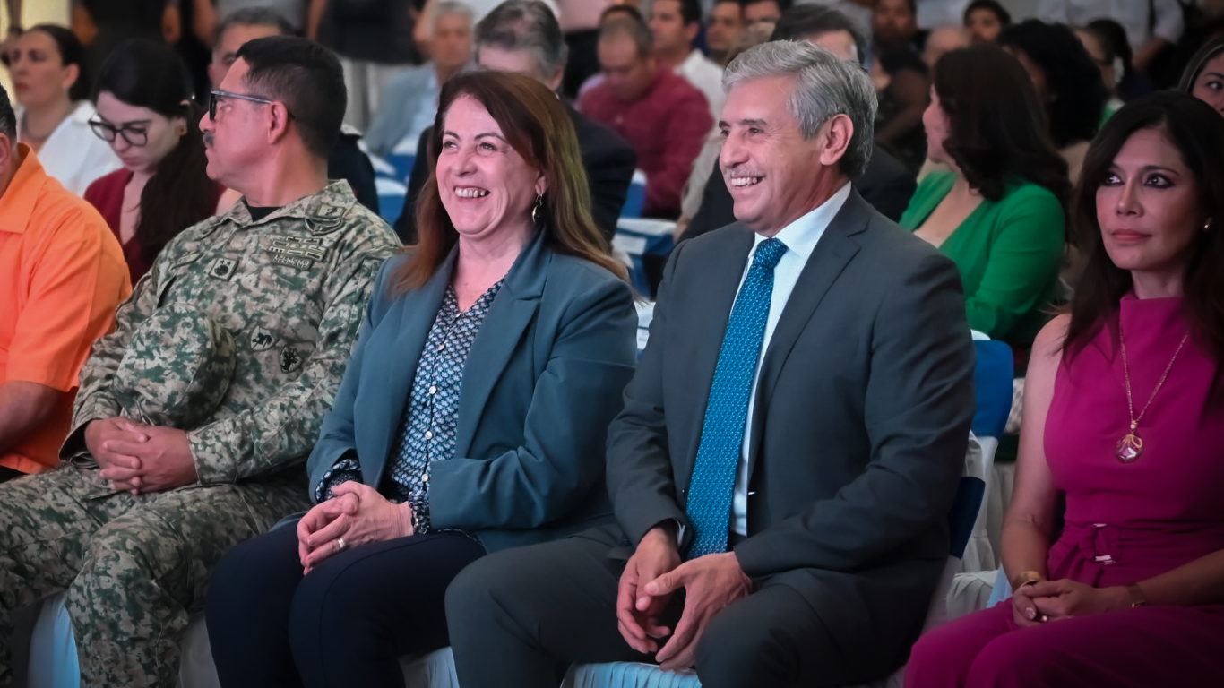 Gobernadora y alcalde unen esfuerzos por el desarrollo de Cuernavaca