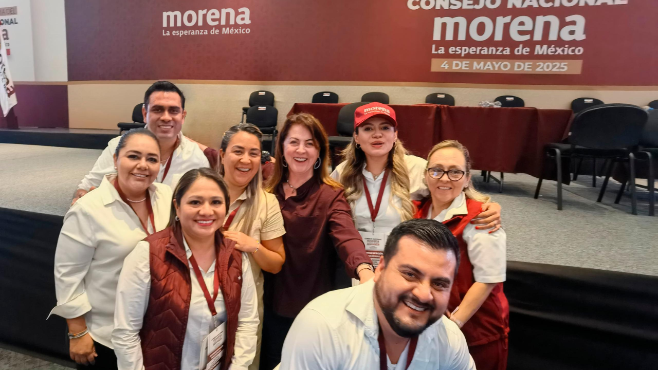 Margarita González Saravia participa en sesión ordinaria de Morena 
