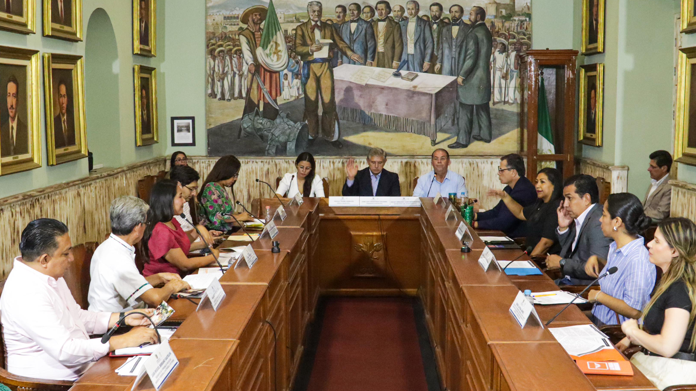 Cuernavaca analiza destinar multas de tránsito a Cruz Roja