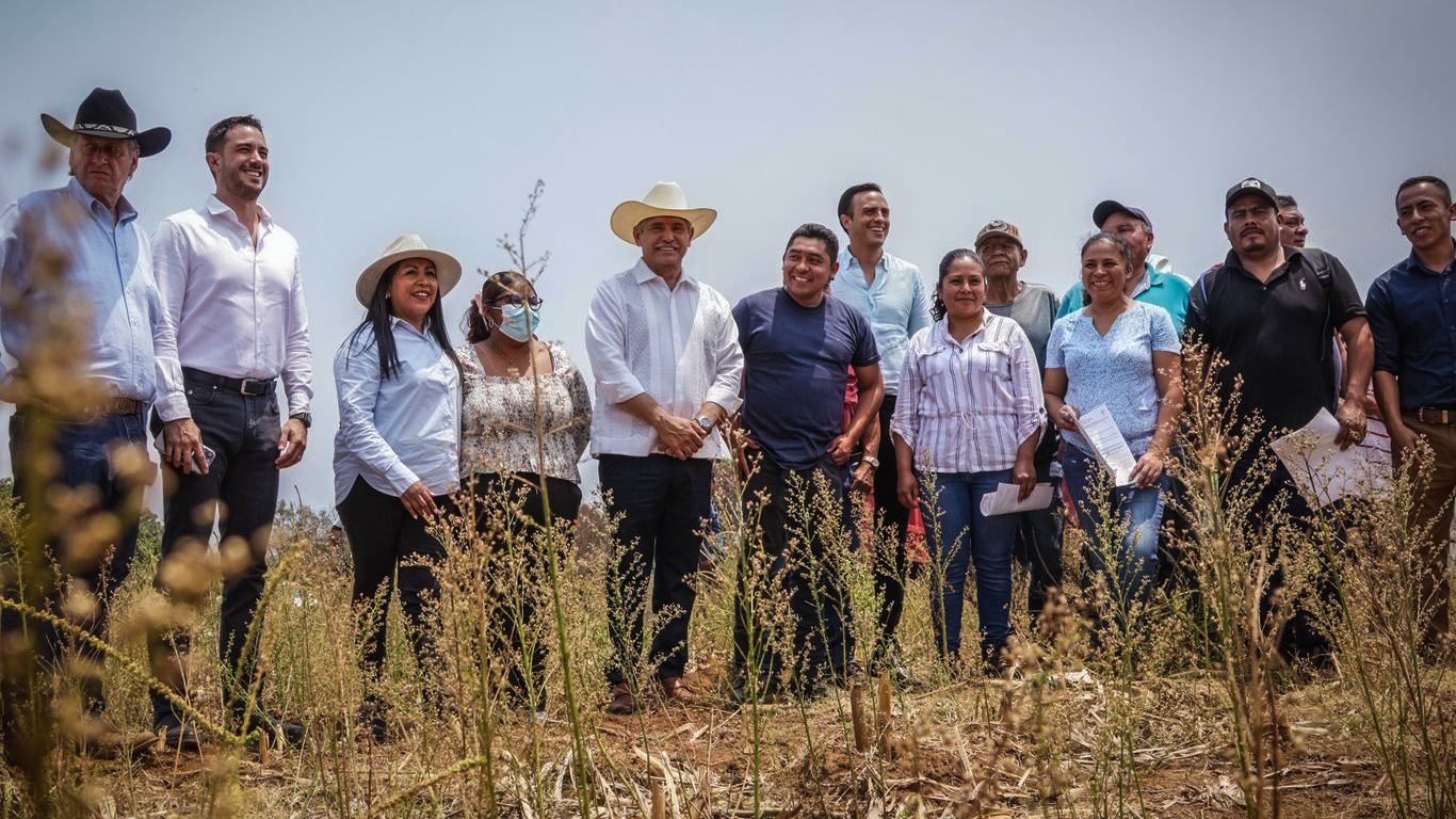 Productores de Cuernavaca agradecen apoyos del alcalde José Luis Urióstegui