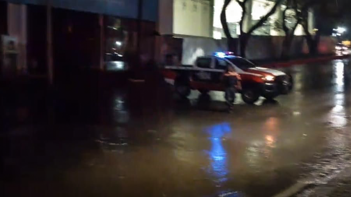 SEPRAC atiende afectaciones por lluvias en Cuernavaca este martes