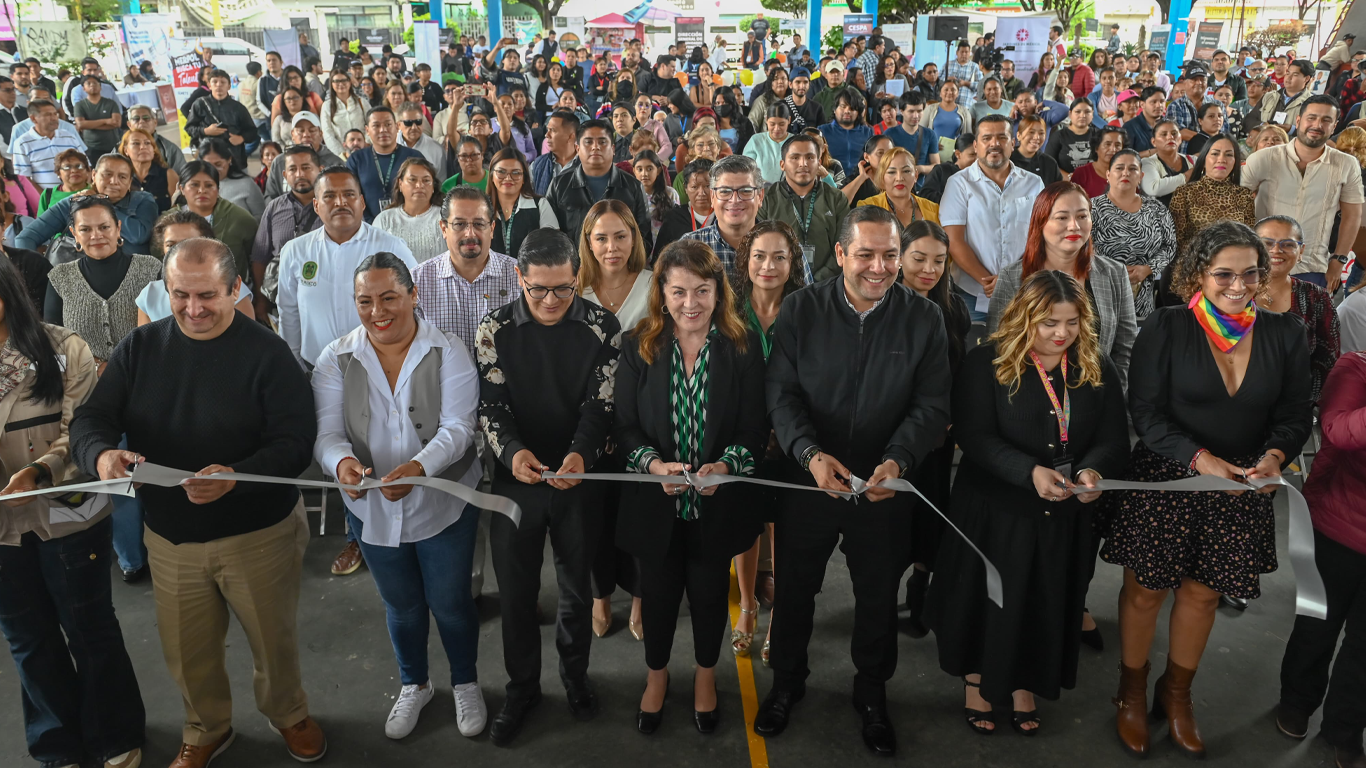 Gobernadora inaugura Feria del Empleo 2025 en Temixco