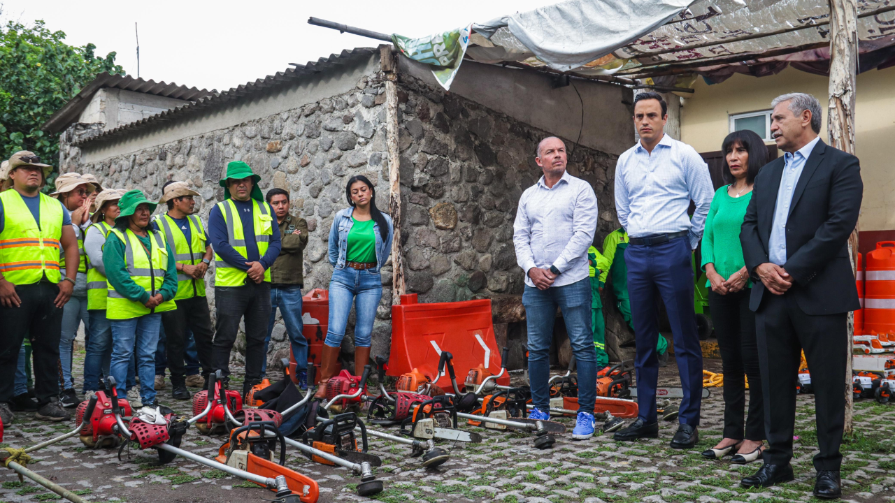 Reconoce José Luis Urióstegui labor de trabajadores de Parques y Jardines