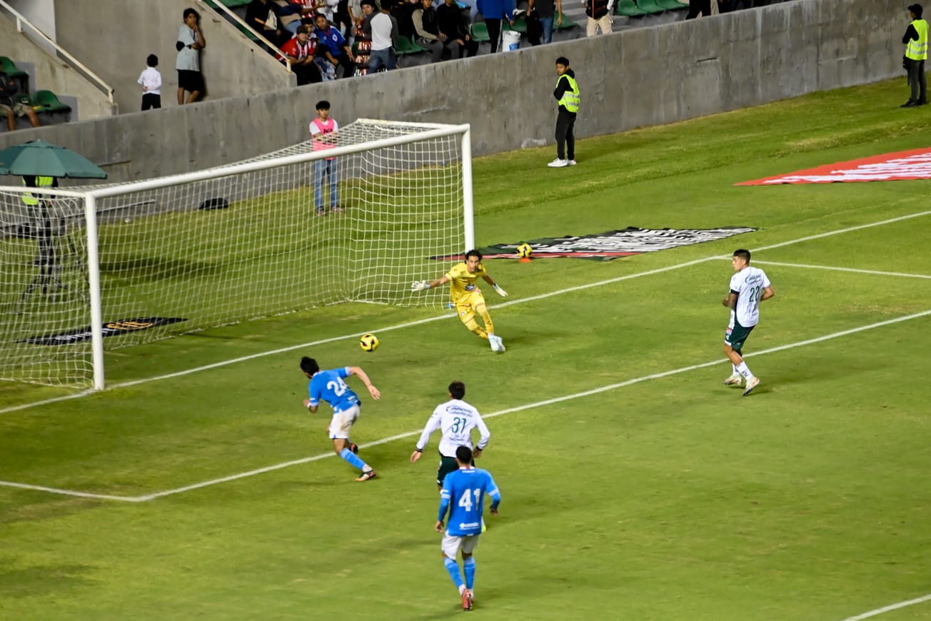 Arranca “El Torneo Que Nos Une” en estadio Coruco Díaz