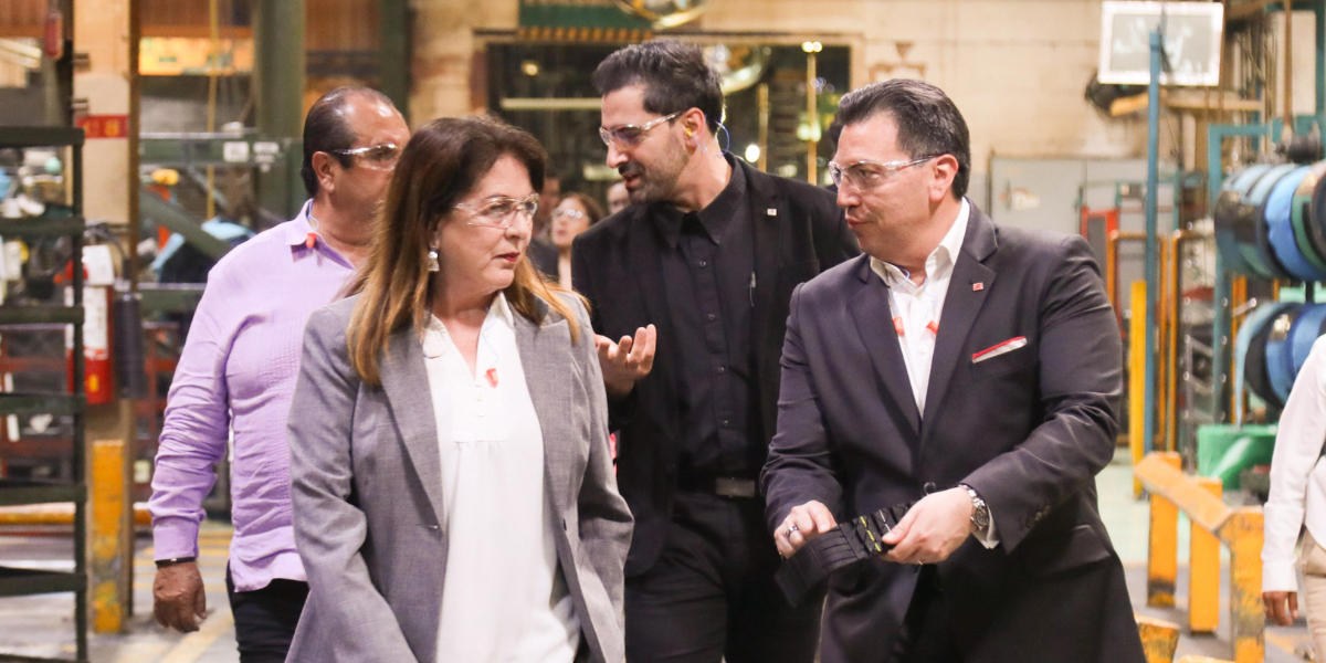 Refrenda Margarita González Saravia compromiso con el crecimiento empresarial