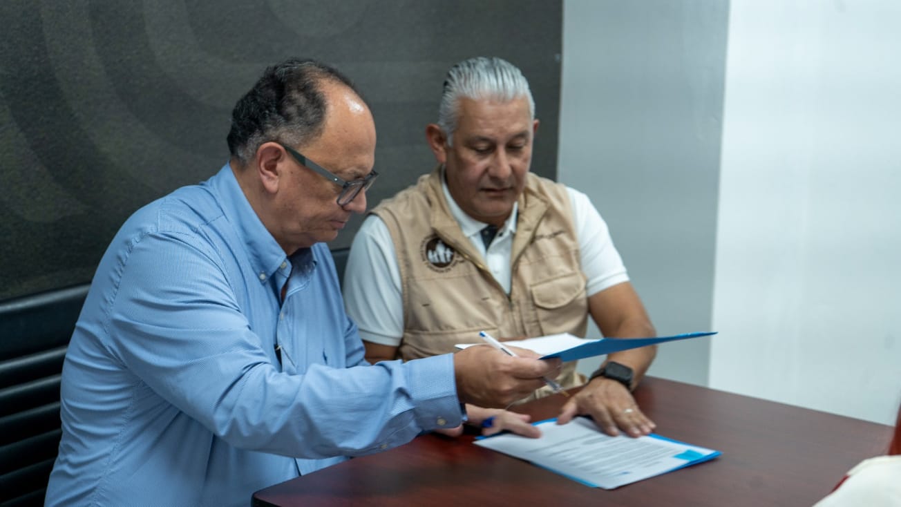 Firman convenio para impulsar ciencia y educación en comunidades morelenses