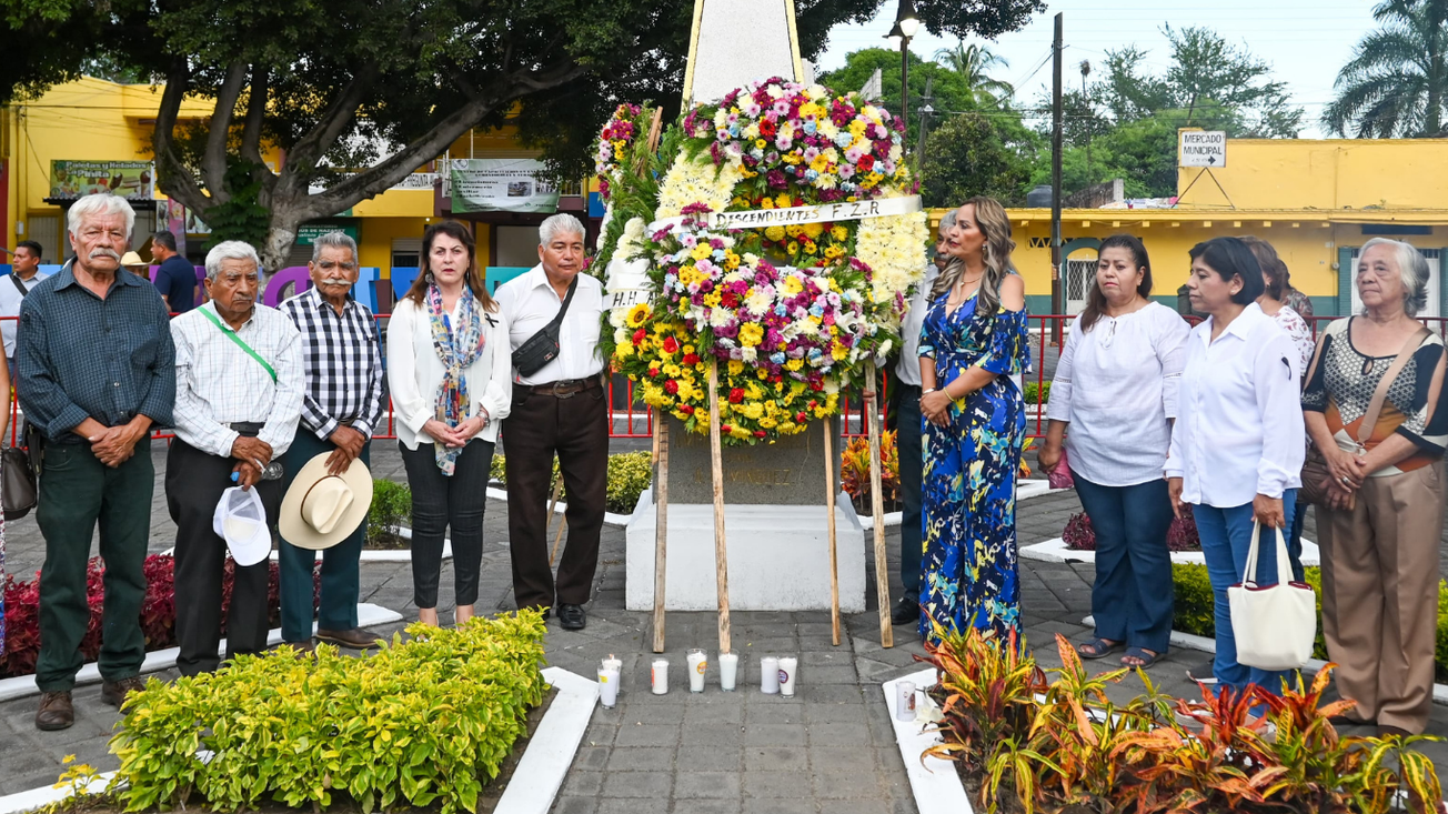 Gobernadora encabeza homenaje a Mártires del 13 de Agosto