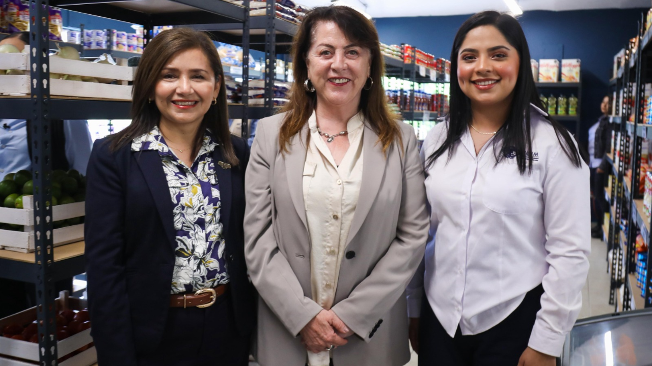 Reconoce Margarita González Saravia iniciativas de la juventud universitaria en la UAEM