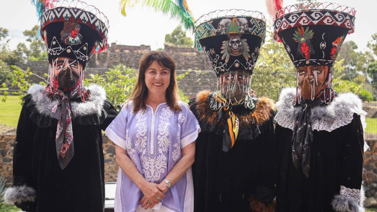 Presenta Margarita González Saravia cartelera turística y cultural