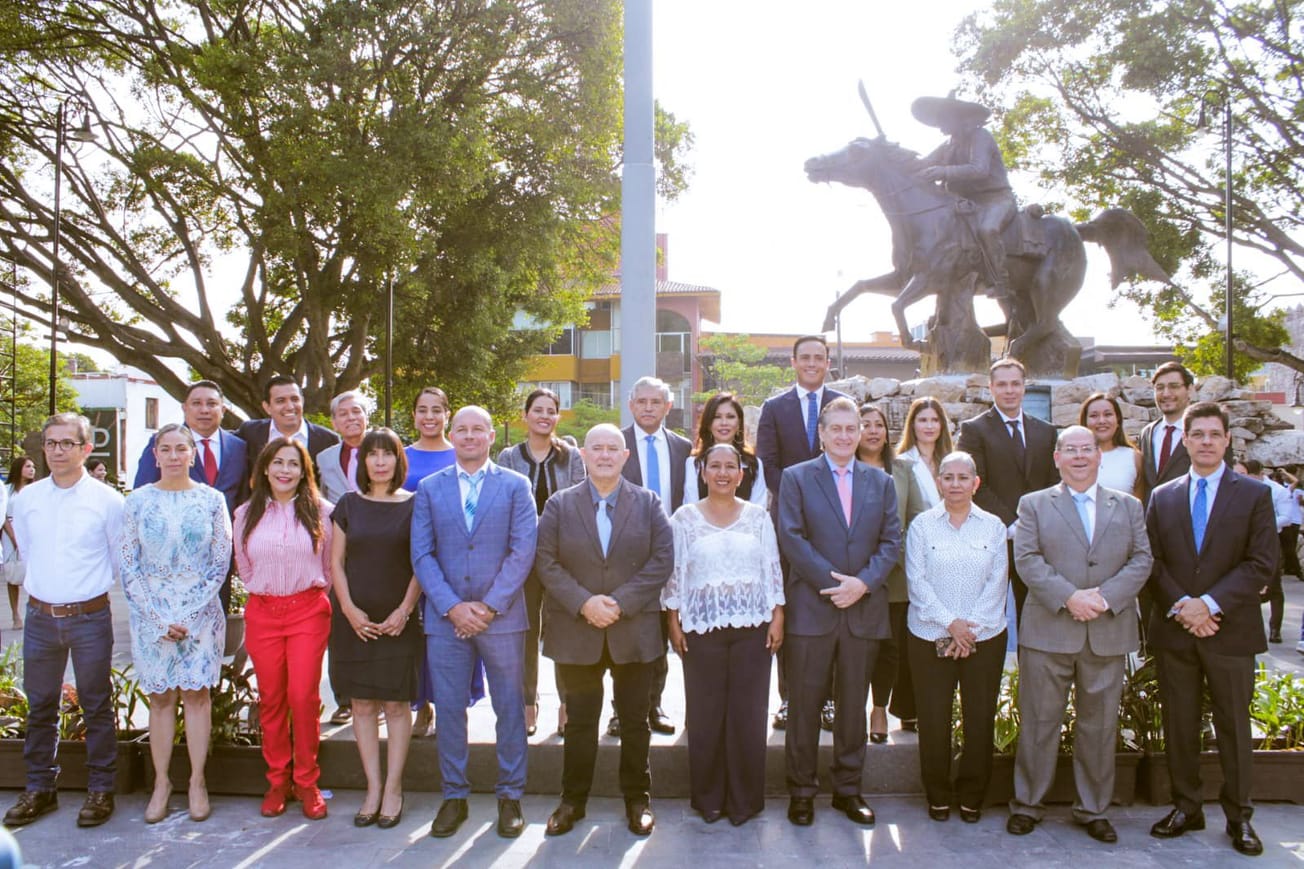 José Luis Urióstegui Salgado invita a la unidad y civismo