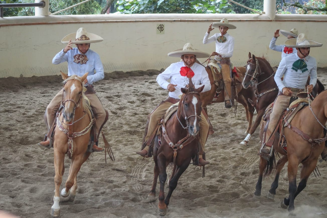 Cierra Indem festejos patrios con torneo de charrería