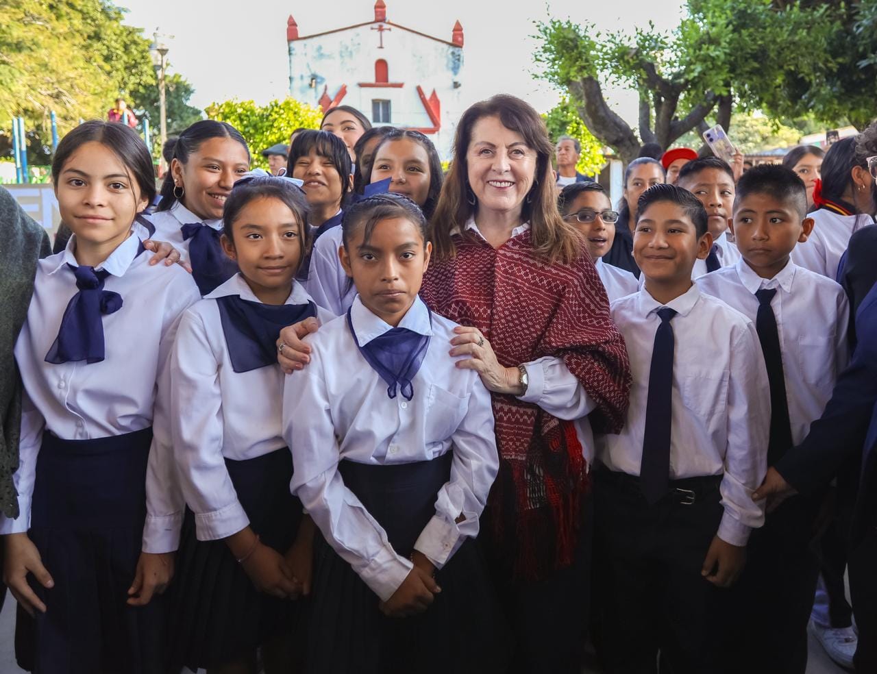 Refrendan compromiso con la salud y bienestar de las familias morelenses