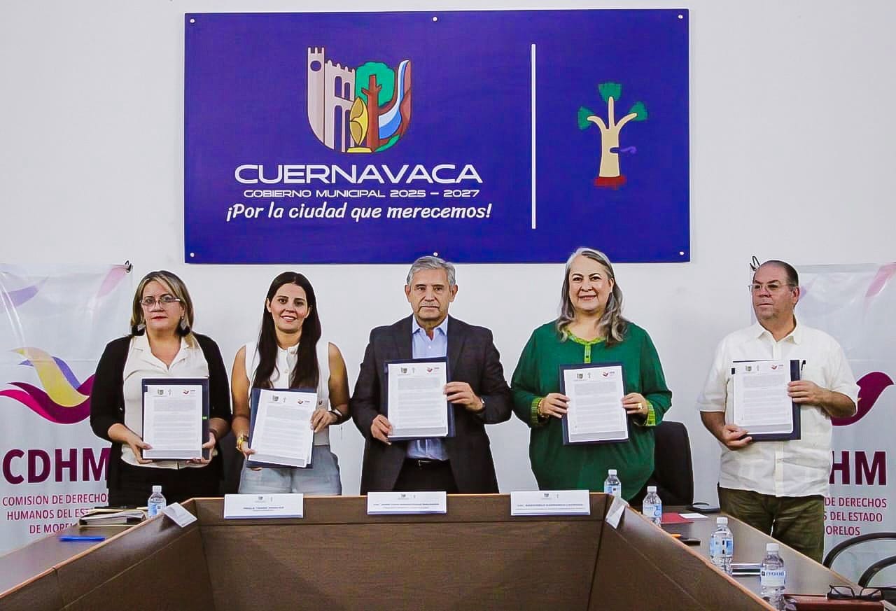 Firma convenio el Ayuntamiento de Cuernavaca y la CDHM